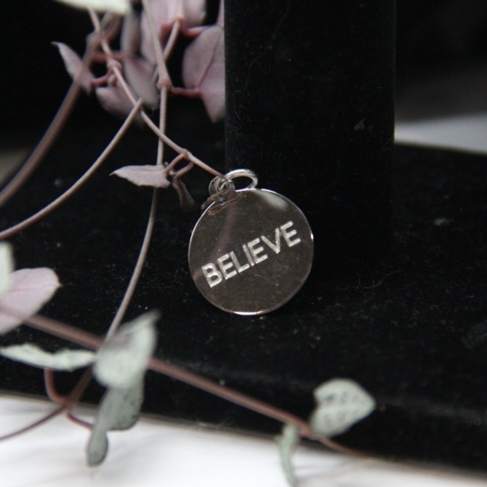 Sterling Silver Believe Disc Charm Round Inspirational Pendant 925 Small‎